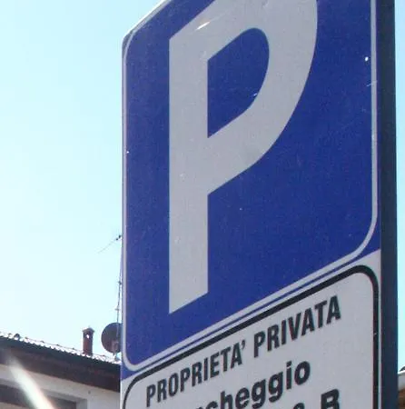 La Luna Nel Pozzo